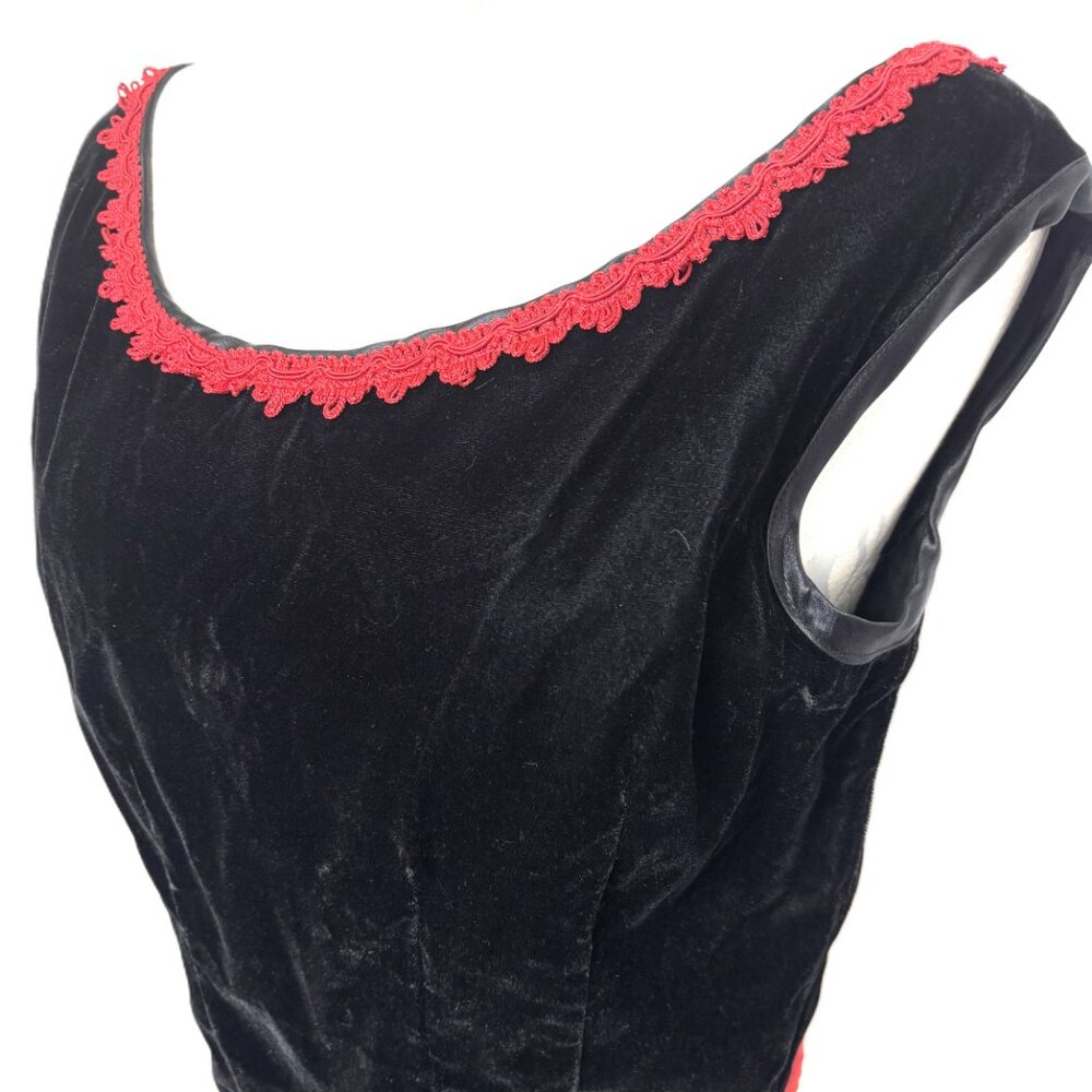 SDL Renaissance Medieval Black Velvet Vest EUC Large - Picture 2 of 15